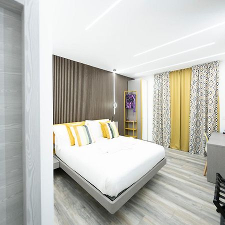 New Luxury Rooms Рим Екстер'єр фото