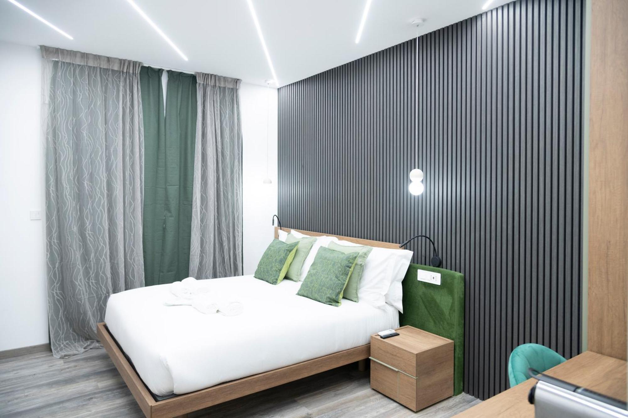 New Luxury Rooms Рим Екстер'єр фото