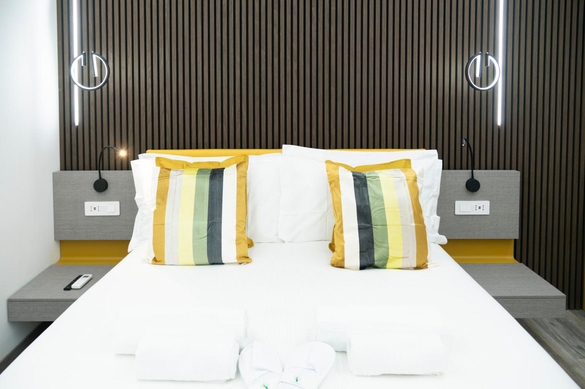 New Luxury Rooms Рим Екстер'єр фото