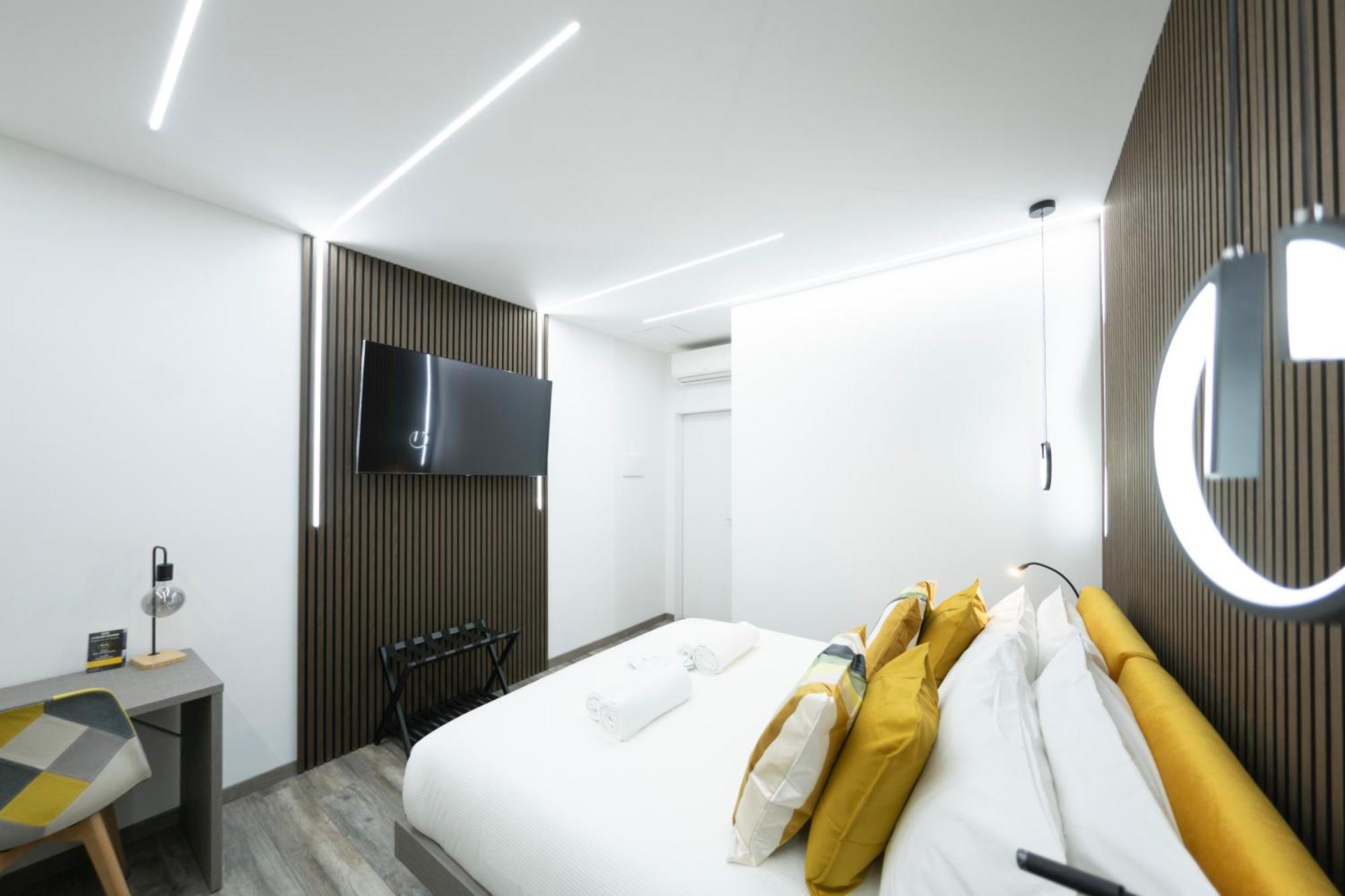 New Luxury Rooms Рим Екстер'єр фото